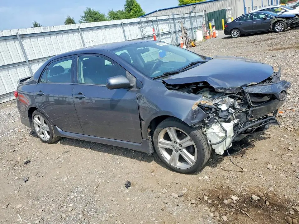 2013 TOYOTA COROLLA S  