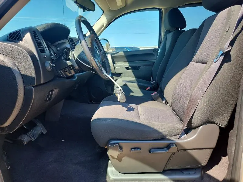 2012 CHEVROLET SILVERADO C1500 LT  