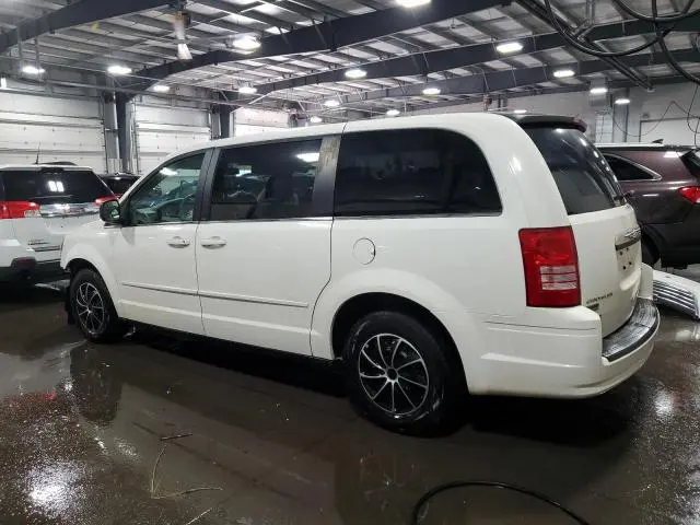 2010 CHRYSLER TOWN & COUNTRY LX  