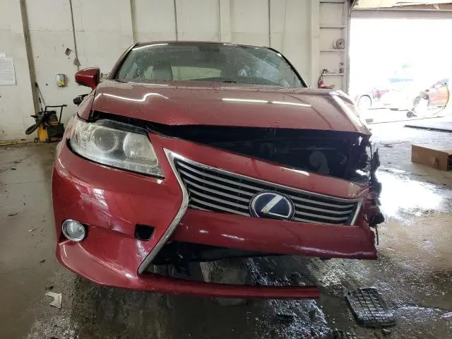 2013 LEXUS ES 300H  