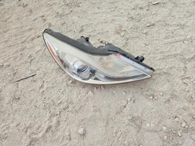 2012 HYUNDAI GENESIS 4.6L V8  