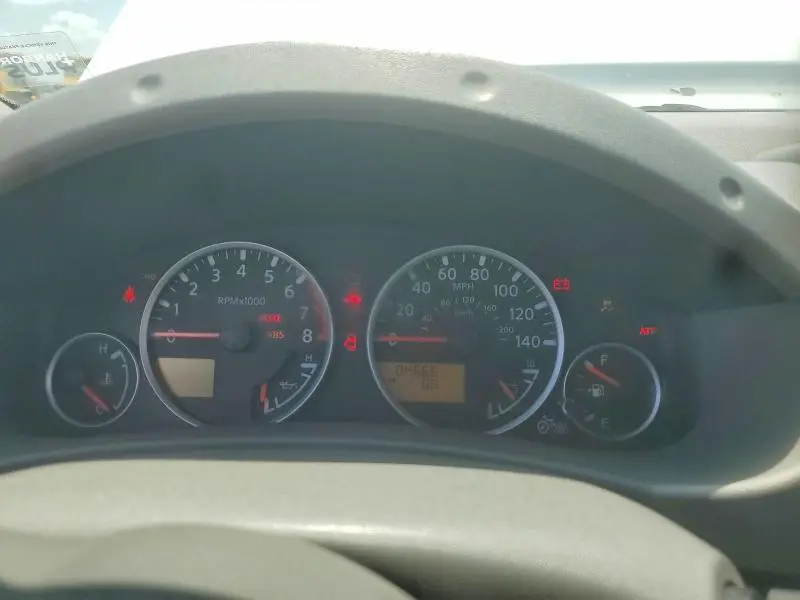 2017 NISSAN FRONTIER SL  