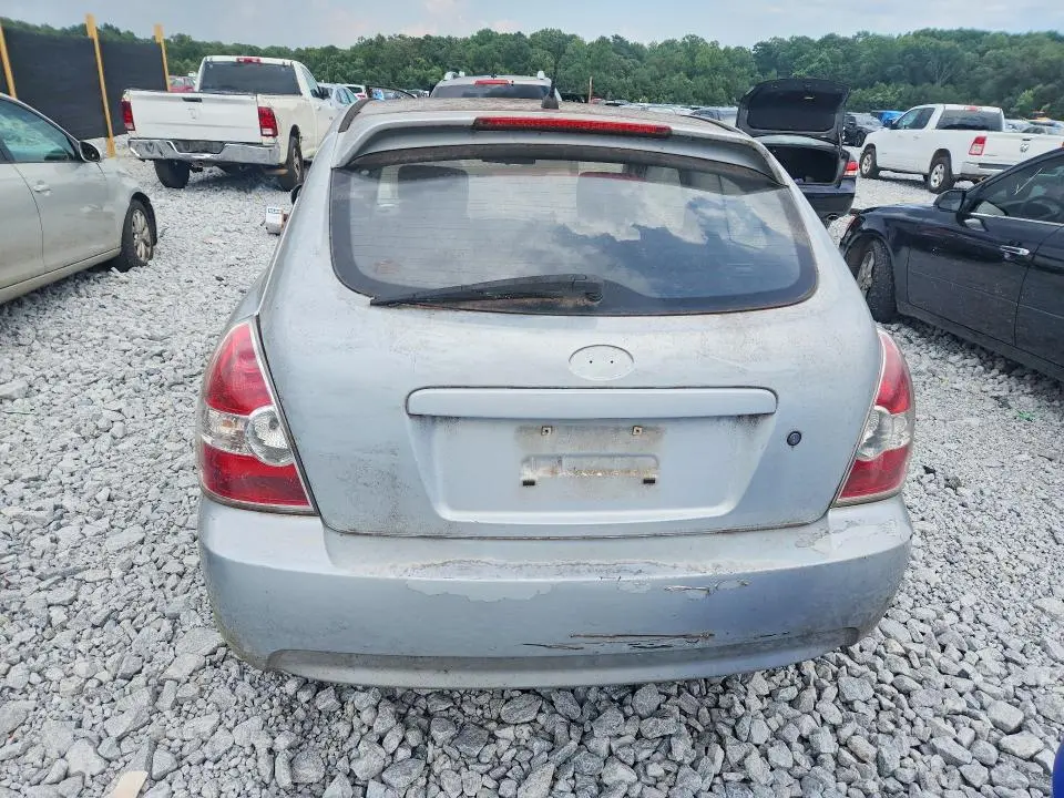 2010 HYUNDAI ACCENT GS  