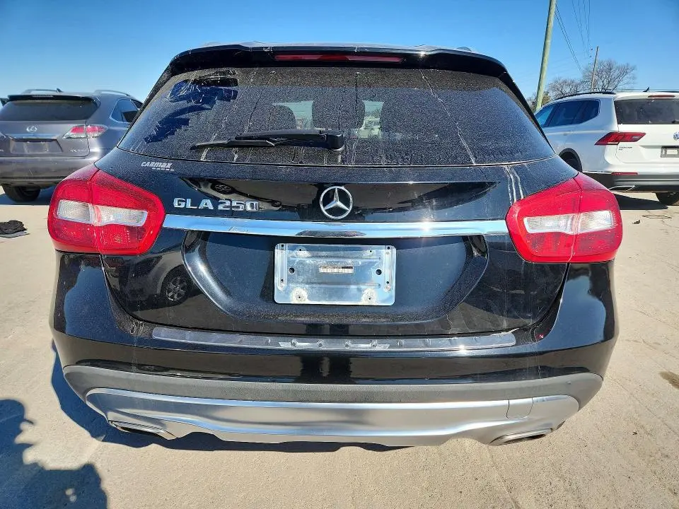 2015 MERCEDES-BENZ GLA 250  