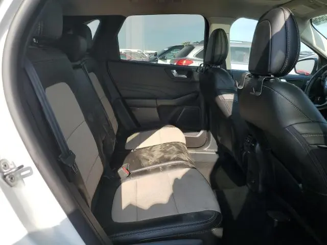 2021 FORD ESCAPE TITANIUM  