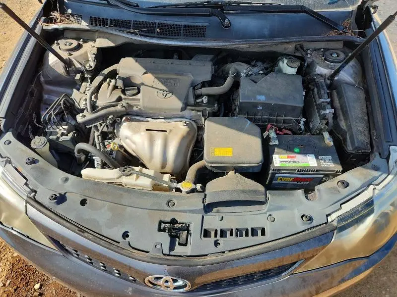 2014 TOYOTA CAMRY SE  