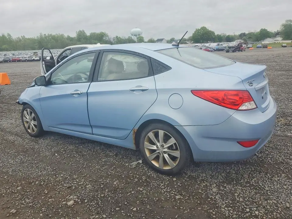 2013 HYUNDAI ACCENT GLS  