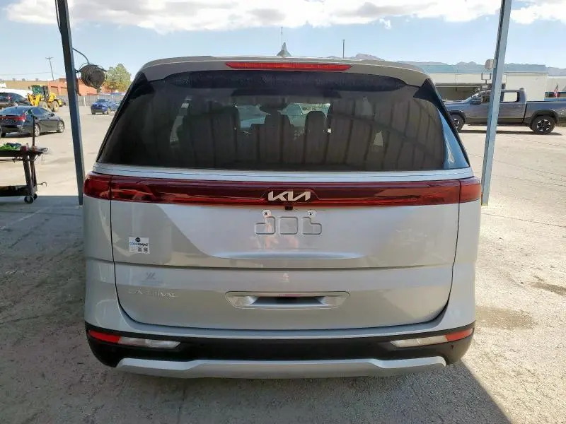 2023 KIA CARNIVAL LX  