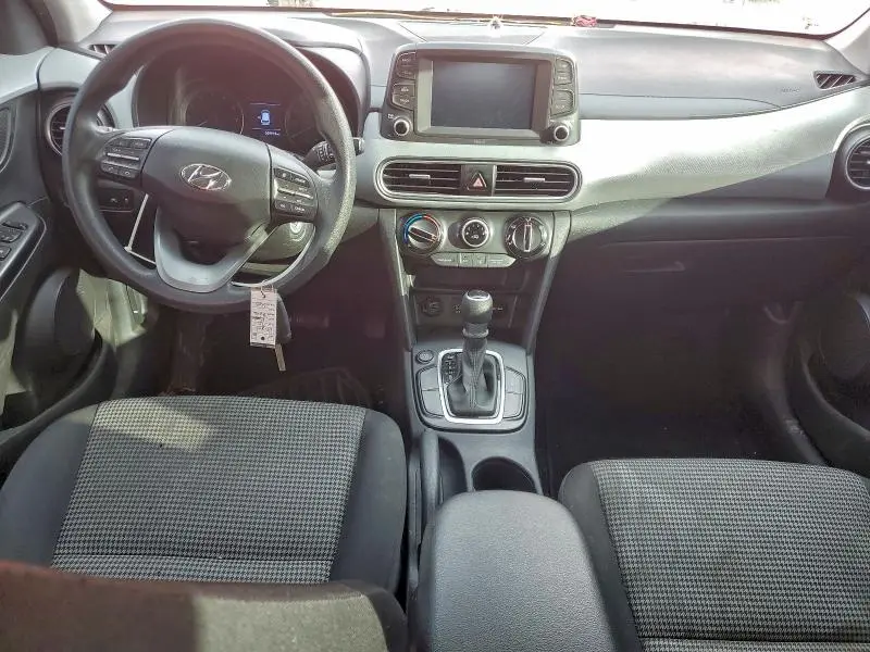 2020 HYUNDAI KONA SE  