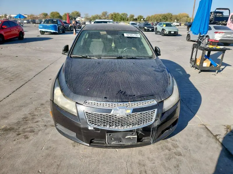 2013 CHEVROLET CRUZE LS  