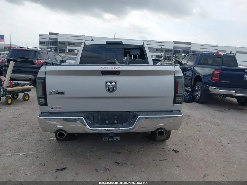 2017 RAM 1500 BIG HORN  4X2 6'4 BOX