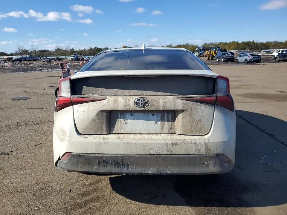 2019 TOYOTA PRIUS   