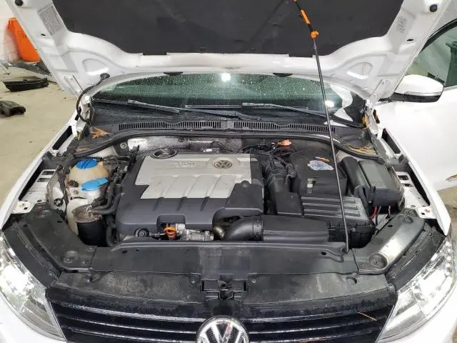 2013 VOLKSWAGEN JETTA TDI  