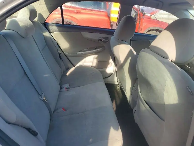 2012 TOYOTA COROLLA LE  