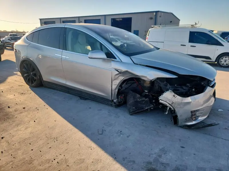 2018 TESLA MODEL X   