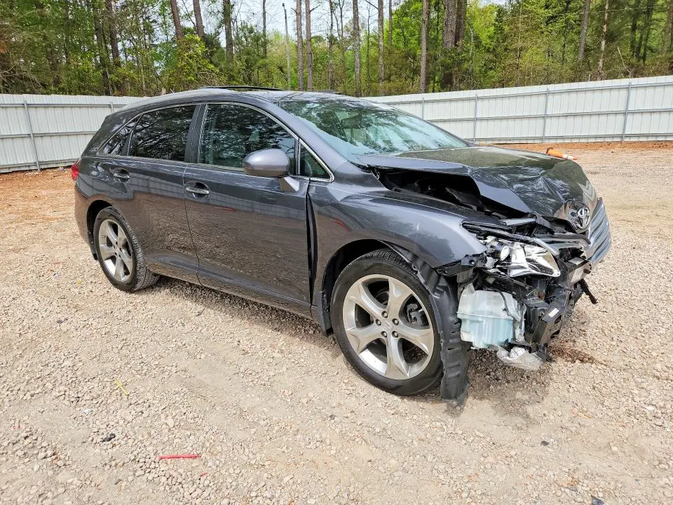 2012 TOYOTA VENZA XLE  