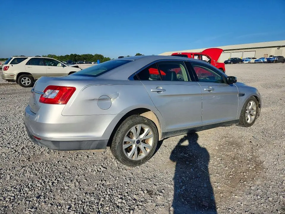 2012 FORD TAURUS SEL  