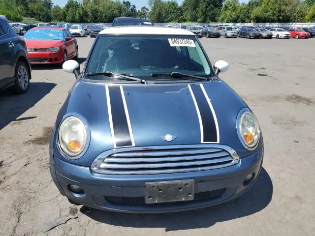 2010 MINI COOPER   
