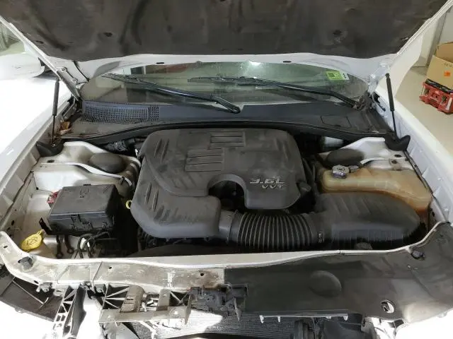 2013 DODGE CHARGER SXT  