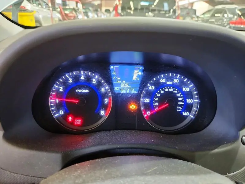 2013 HYUNDAI ACCENT GS  