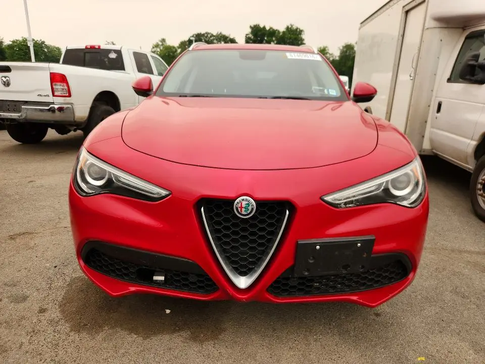 2018 ALFA ROMEO STELVIO   