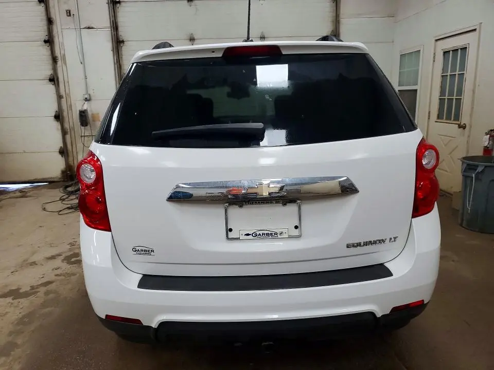 2015 CHEVROLET EQUINOX LT  