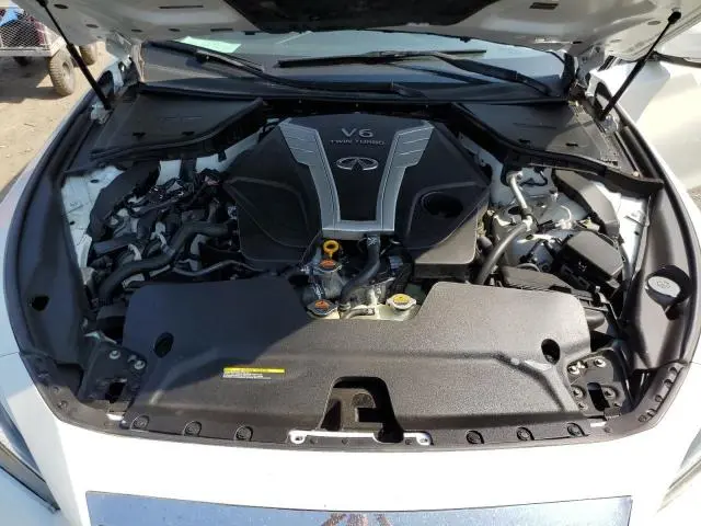 2018 INFINITI Q50 LUXE  