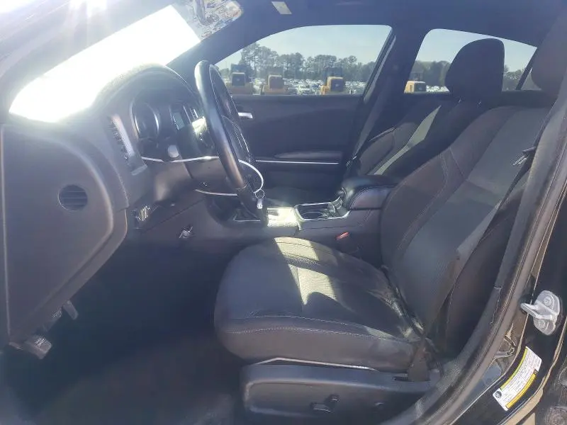 2019 DODGE CHARGER SXT  