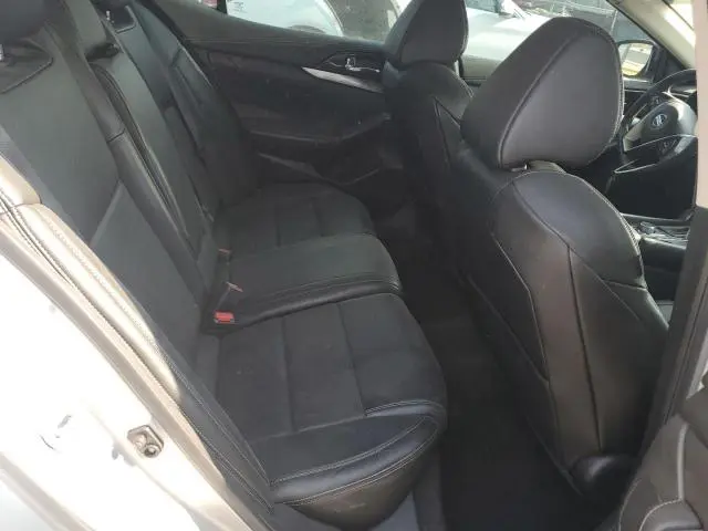 2020 NISSAN MAXIMA SV  