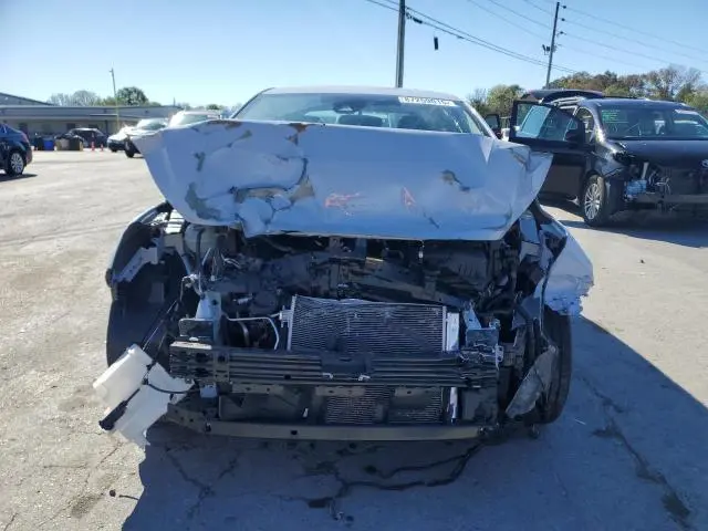 2024 NISSAN VERSA SR  