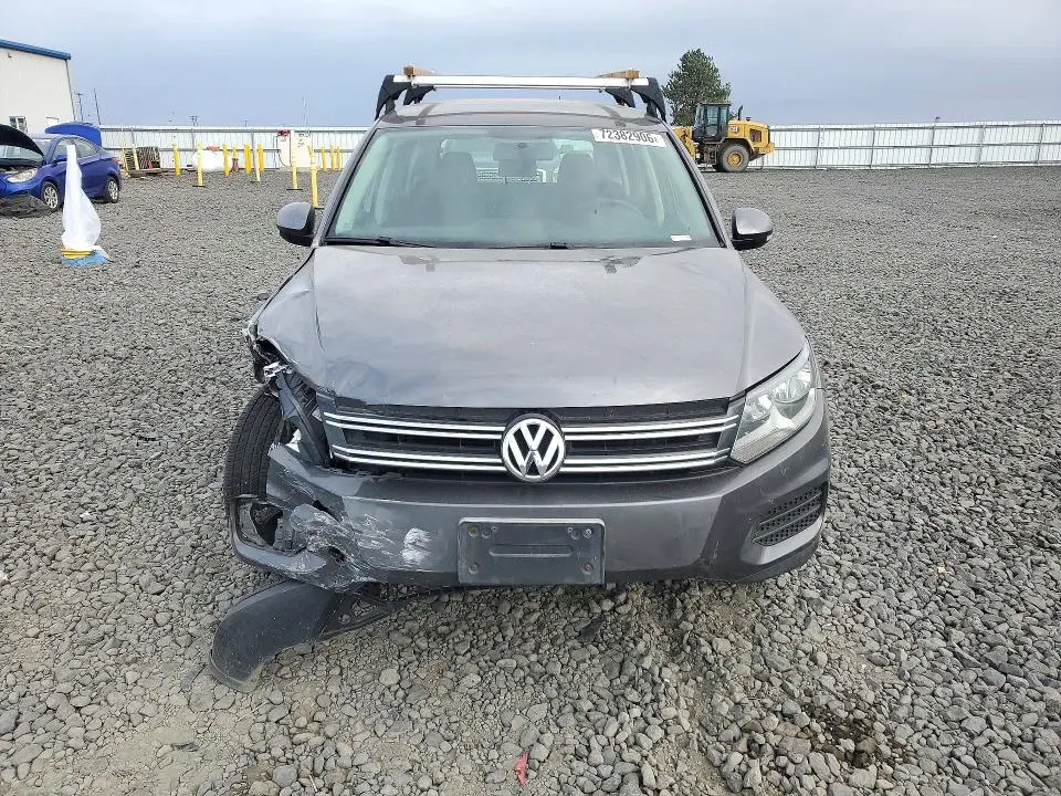 2012 VOLKSWAGEN TIGUAN S  