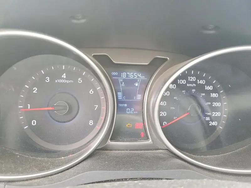 2012 HYUNDAI VELOSTER BASE  