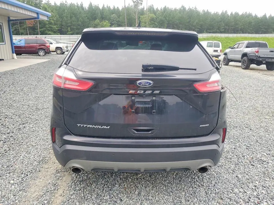 2022 FORD EDGE TITANIUM  