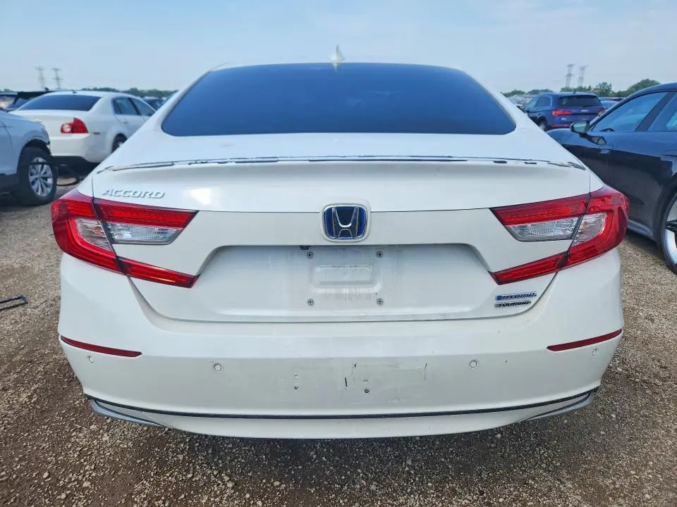 2022 HONDA ACCORD TOURING HYBRID  