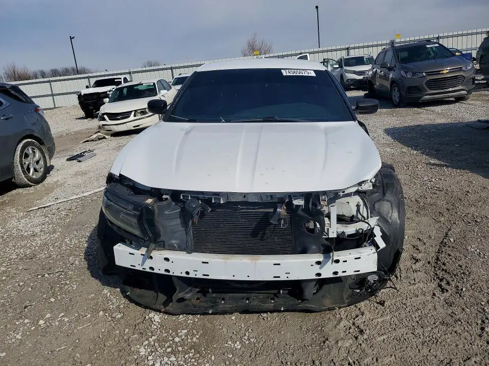 2016 DODGE CHARGER SXT  