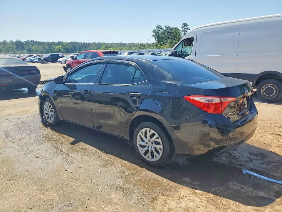 2018 TOYOTA COROLLA LE  