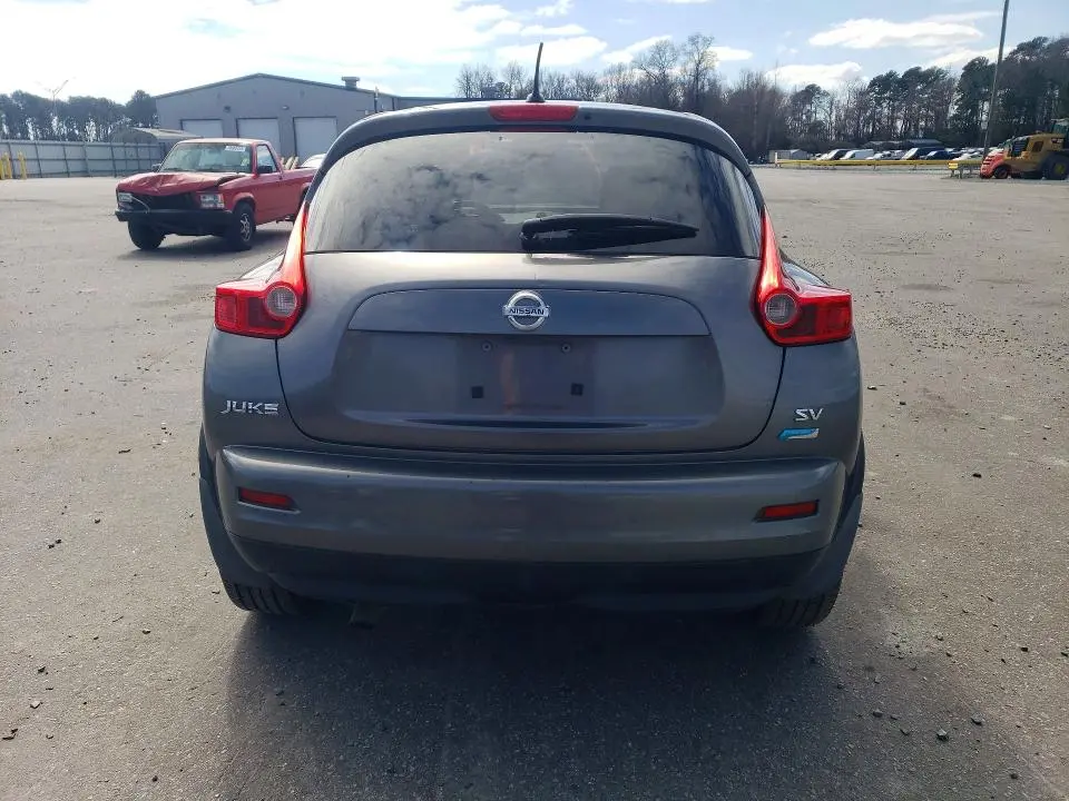 2013 NISSAN JUKE S  