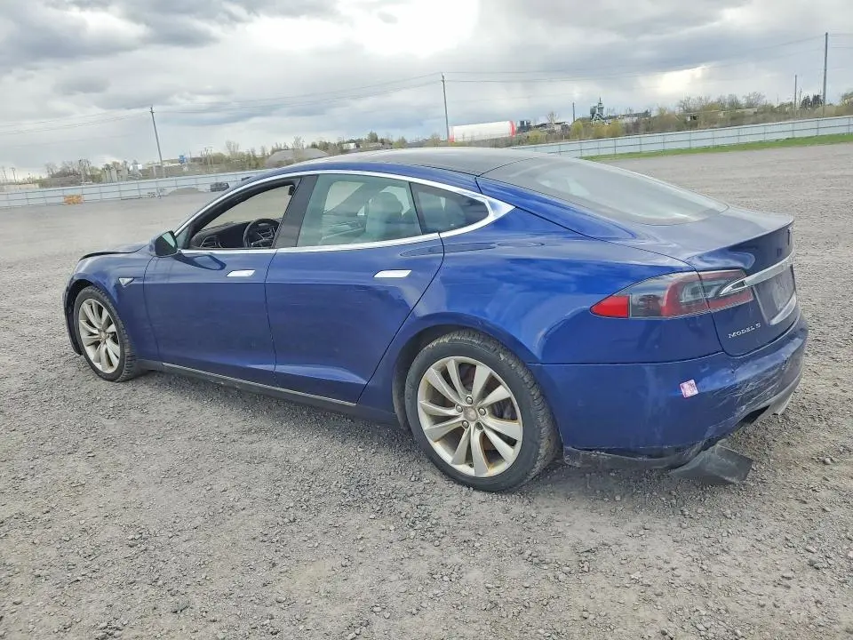 2015 TESLA MODEL S 85D  