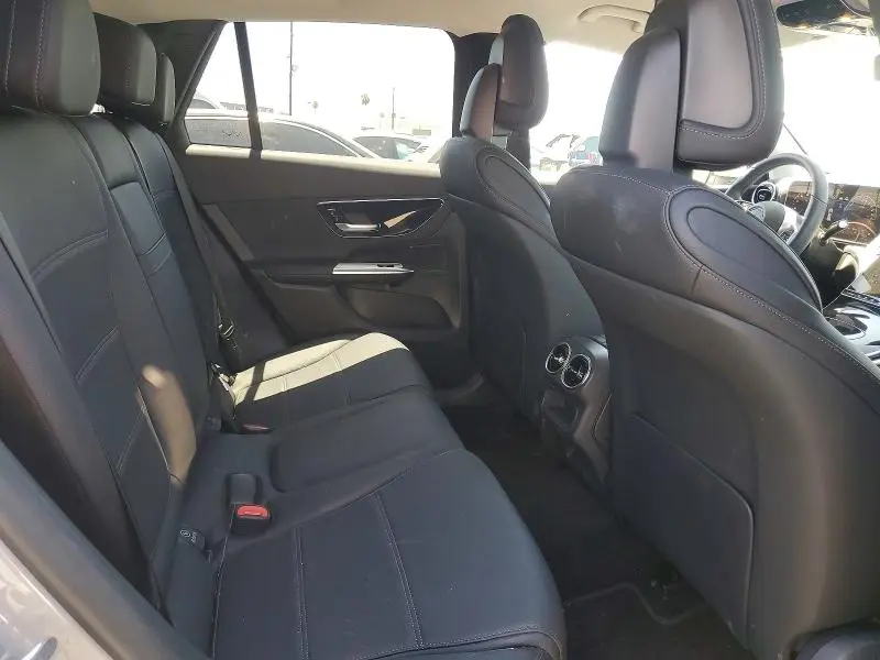 2025 MERCEDES-BENZ GLC 350E  