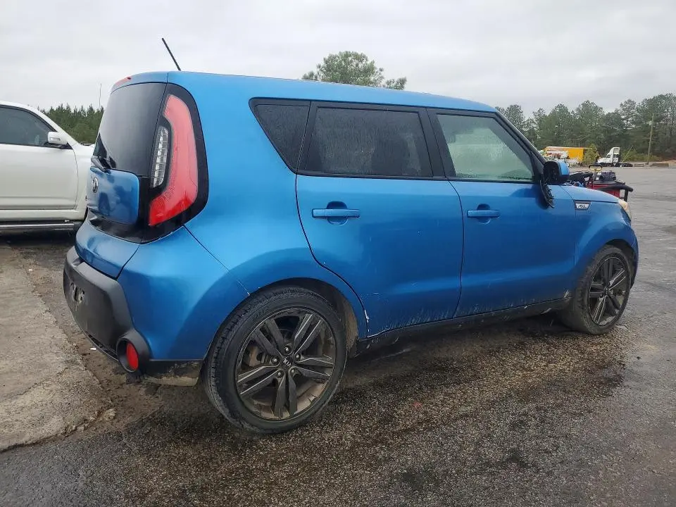 2015 KIA SOUL +  