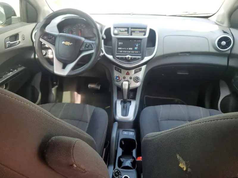 2017 CHEVROLET SONIC LT  