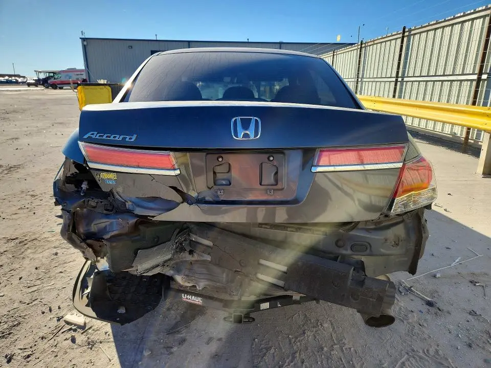 2011 HONDA ACCORD EX  
