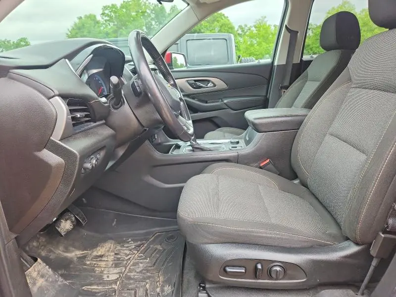 2019 CHEVROLET TRAVERSE LT  
