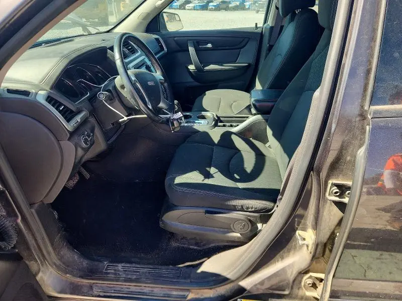 2013 GMC ACADIA SLE  