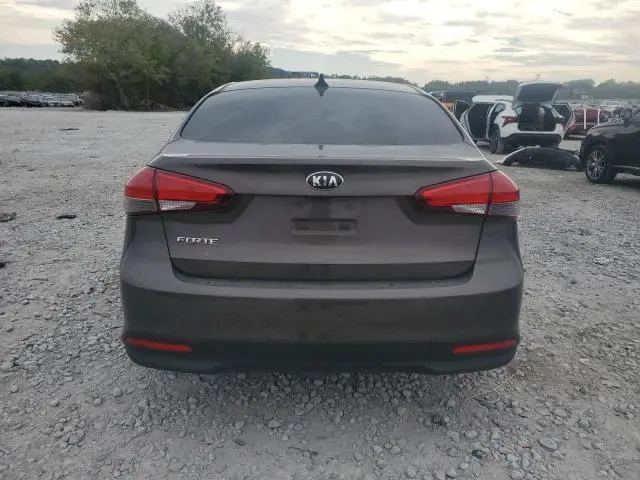 2017 KIA FORTE LX  