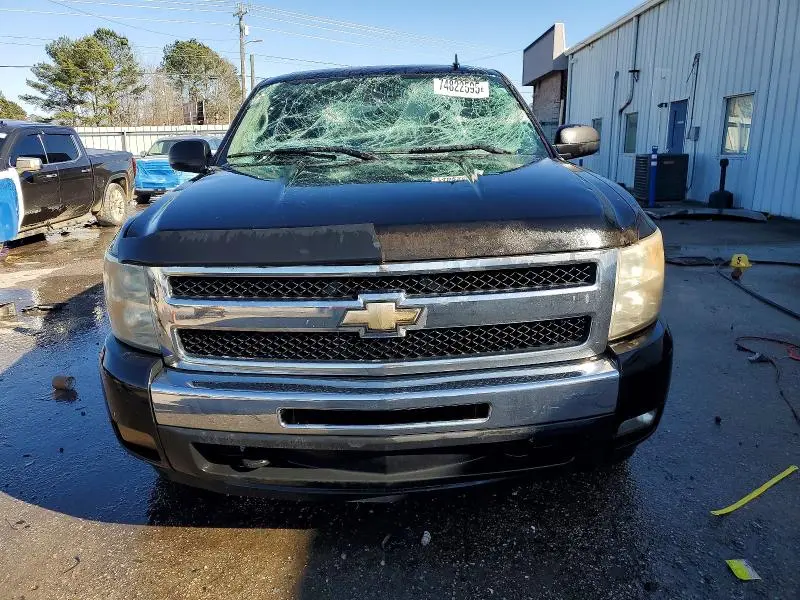 2011 CHEVROLET SILVERADO K1500 LT  