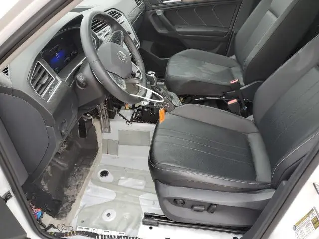2024 VOLKSWAGEN TIGUAN SE  
