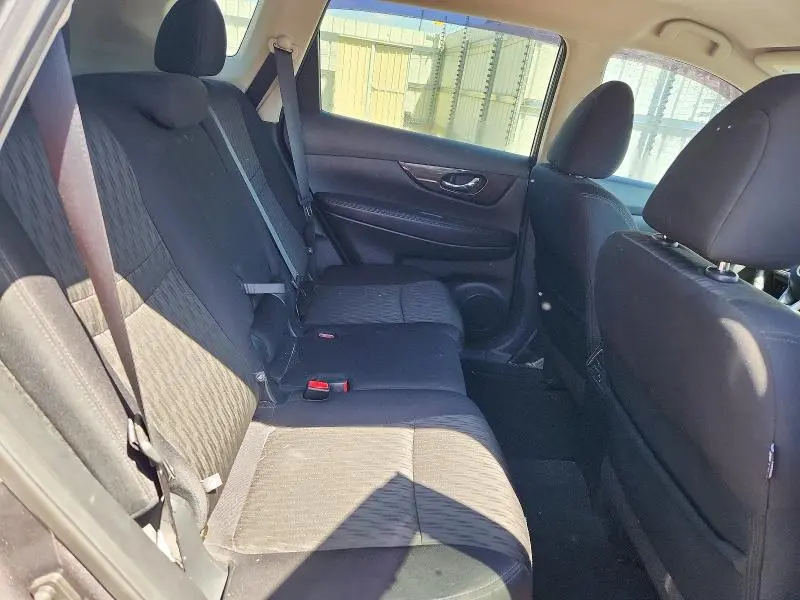 2019 NISSAN ROGUE S  
