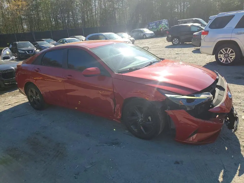2022 HYUNDAI ELANTRA SEL  