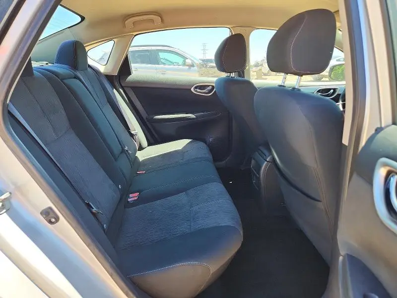 2015 NISSAN SENTRA SV  
